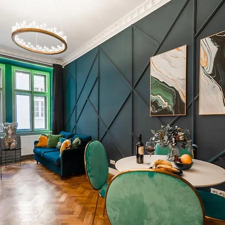 Apartment Charles Bridge By Riverside Prague